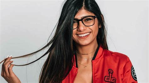 Free Mia Khalifa HD porn videos (10,758) 